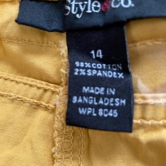 Style & Co - Women Yellow Cargo Capri Pants - Picture 8 of 8